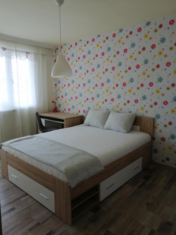 Yanakiev'S Central Apartment Burgas Exterior photo