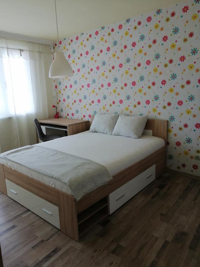 Yanakiev'S Central Apartment Burgas Exterior photo